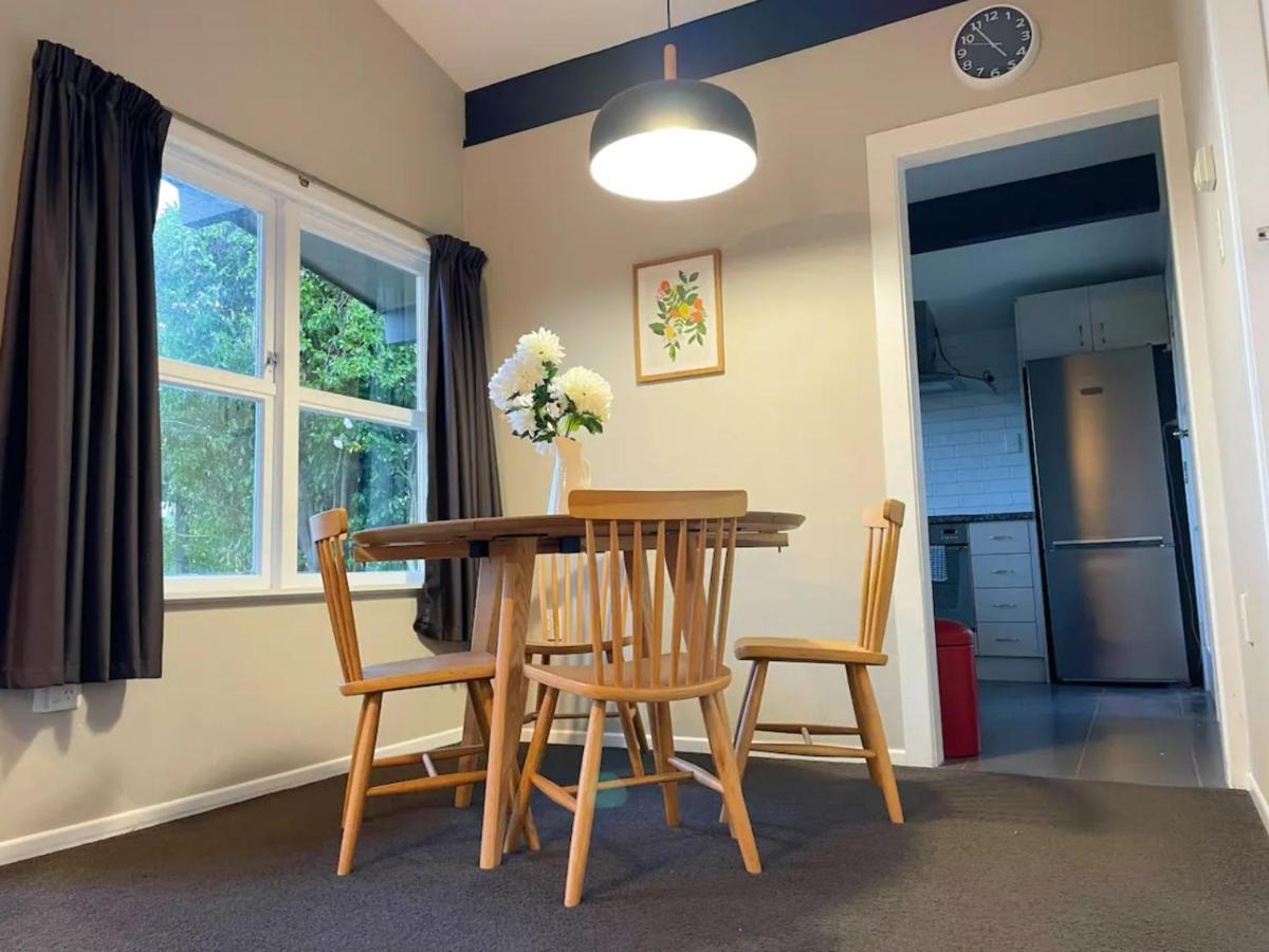 3 Bedroom Family House In Excellent Location Hamilton Esterno foto